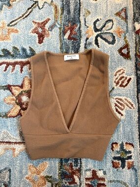 Aritzia sculpt knit deep V tank